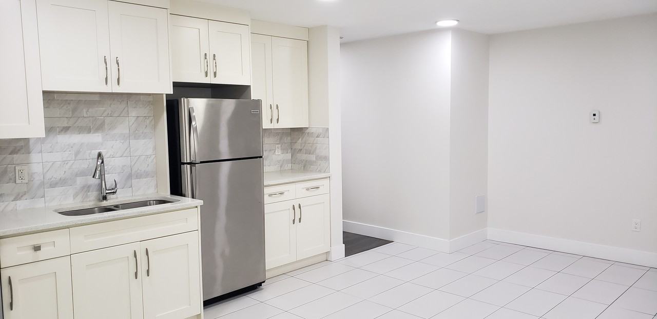 1726 10th Avenue - Photo 2 of 11