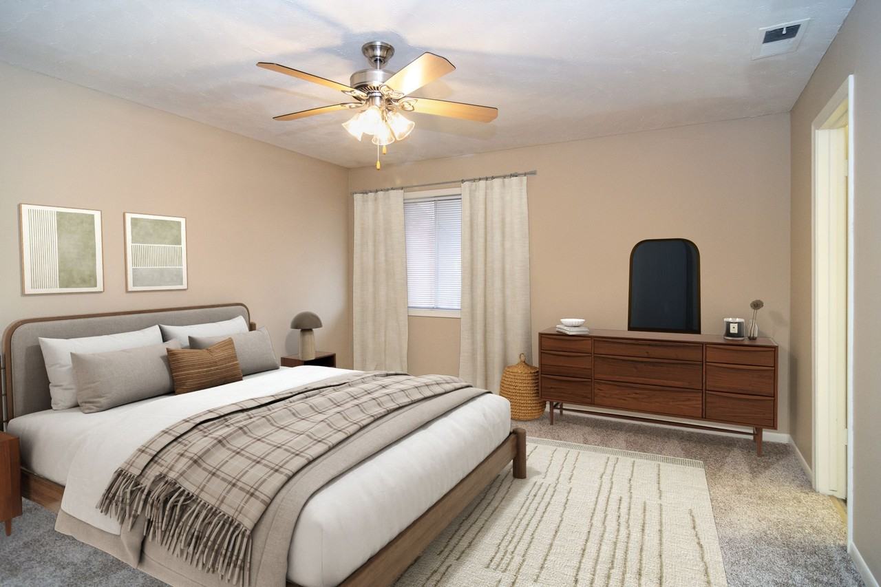 Lake Forest Townhomes - Photo 3 of 13