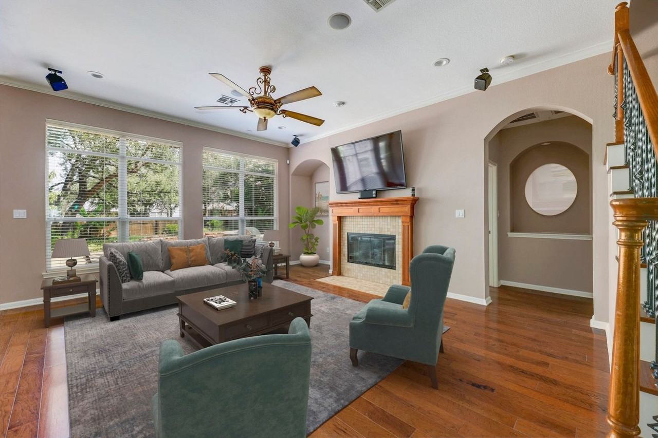 1111 Ritter Dr - Photo 5 of 40