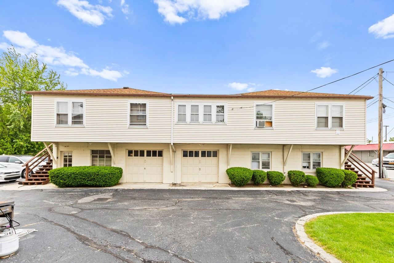 Moe "on Poe" Ankney - Photo 2 of 26