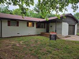 featured image of 814 S Mcfarland St