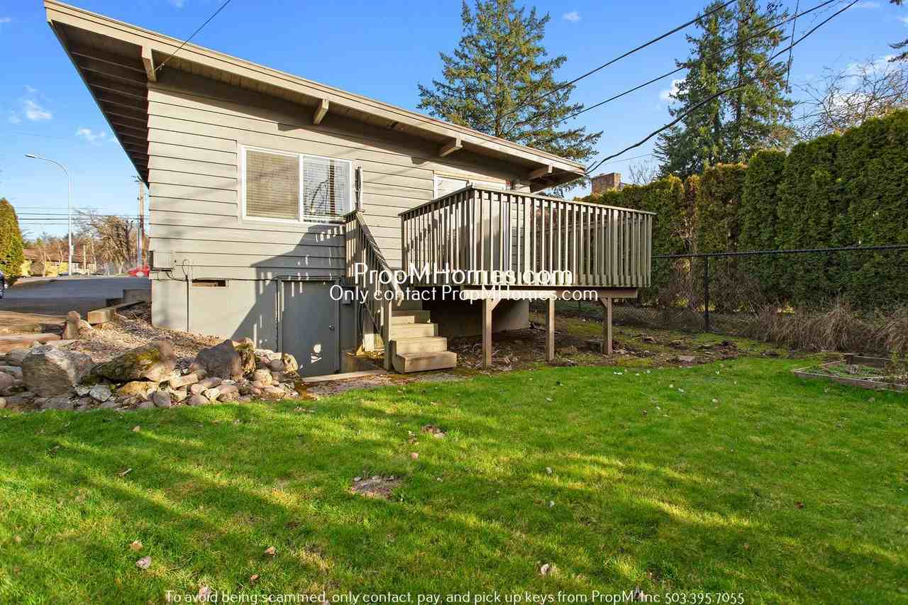 5855 Sw Oleson Rd - Photo 2 of 19