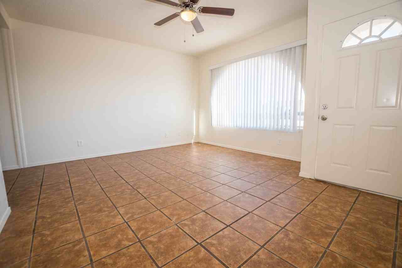 100 Terra Dr - Photo 3 of 33