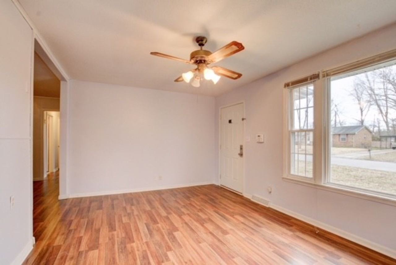125 Dave Dr - Photo 2 of 9
