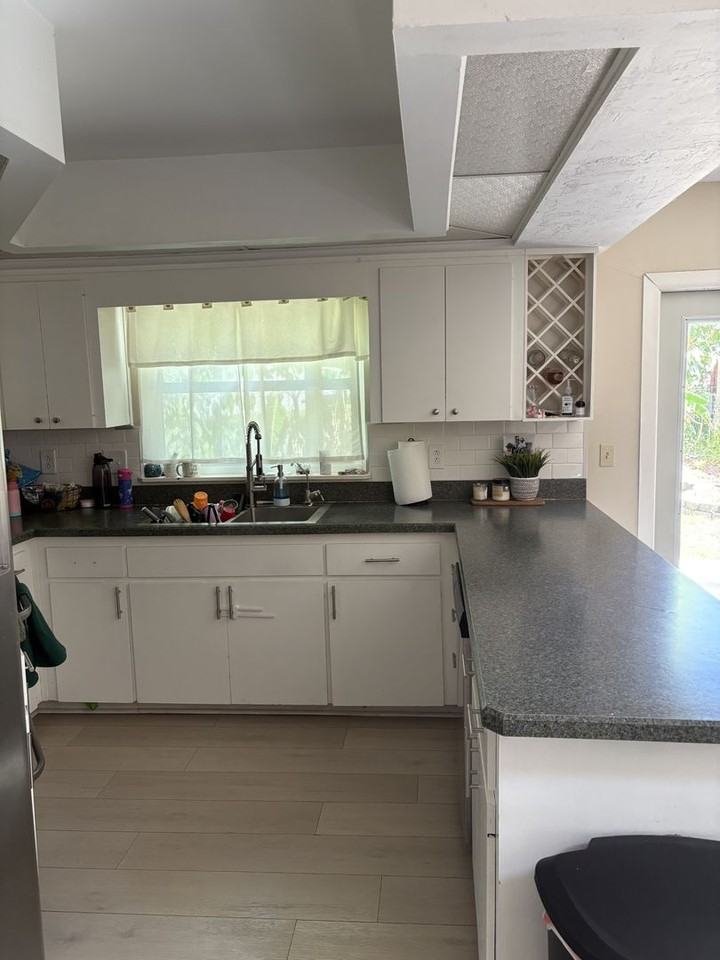 105 W Wyndham Ct - Photo 2 of 17