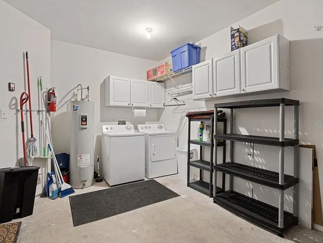 1001 Via Capri Ln - Photo 2 of 18