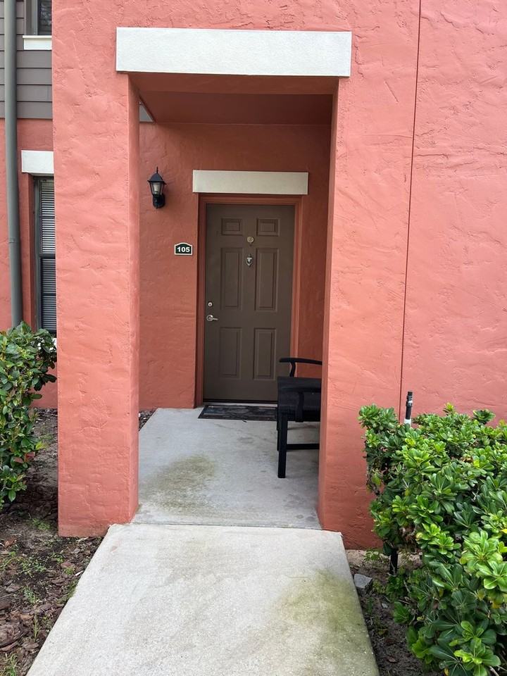 1001 Via Capri Ln - Photo 7 of 18