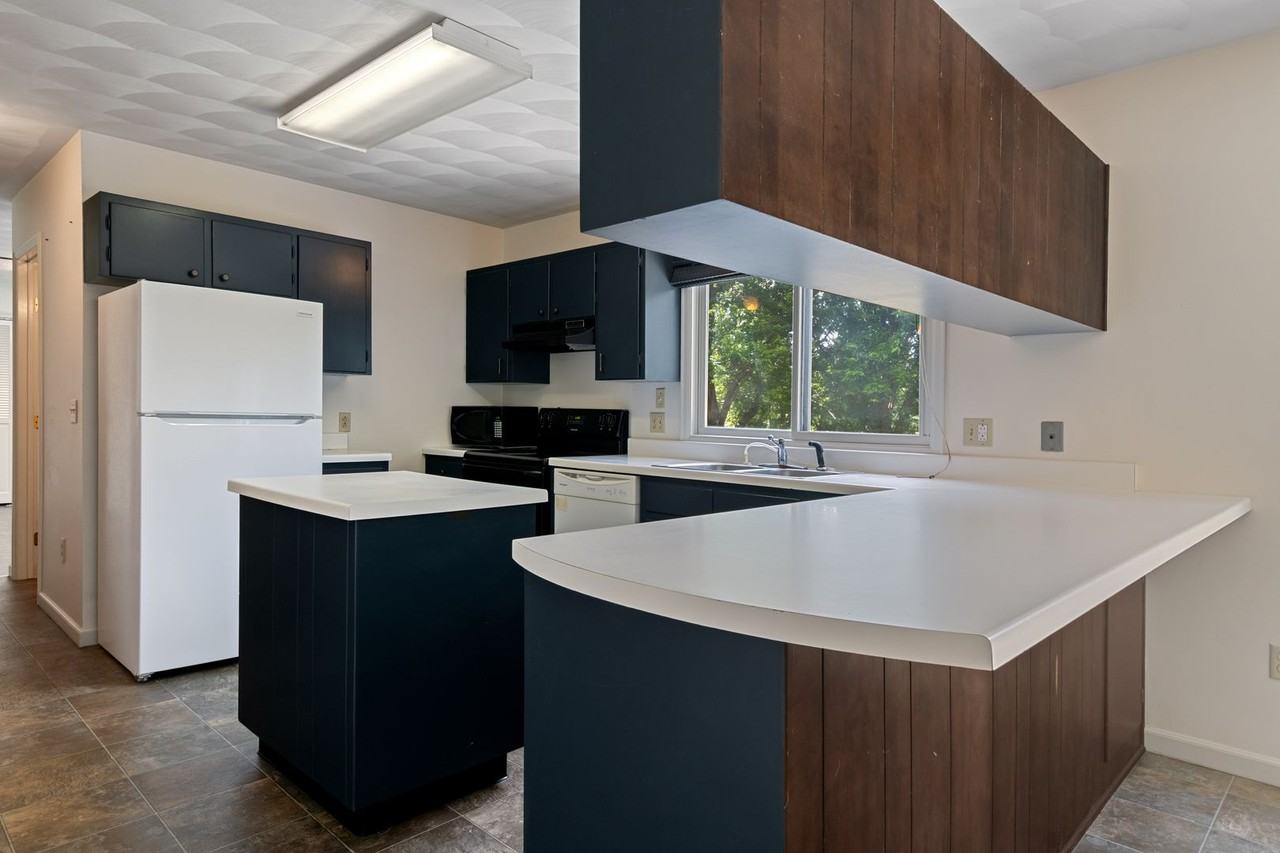 1007 Horse Shoe Ln - Photo 7 of 29