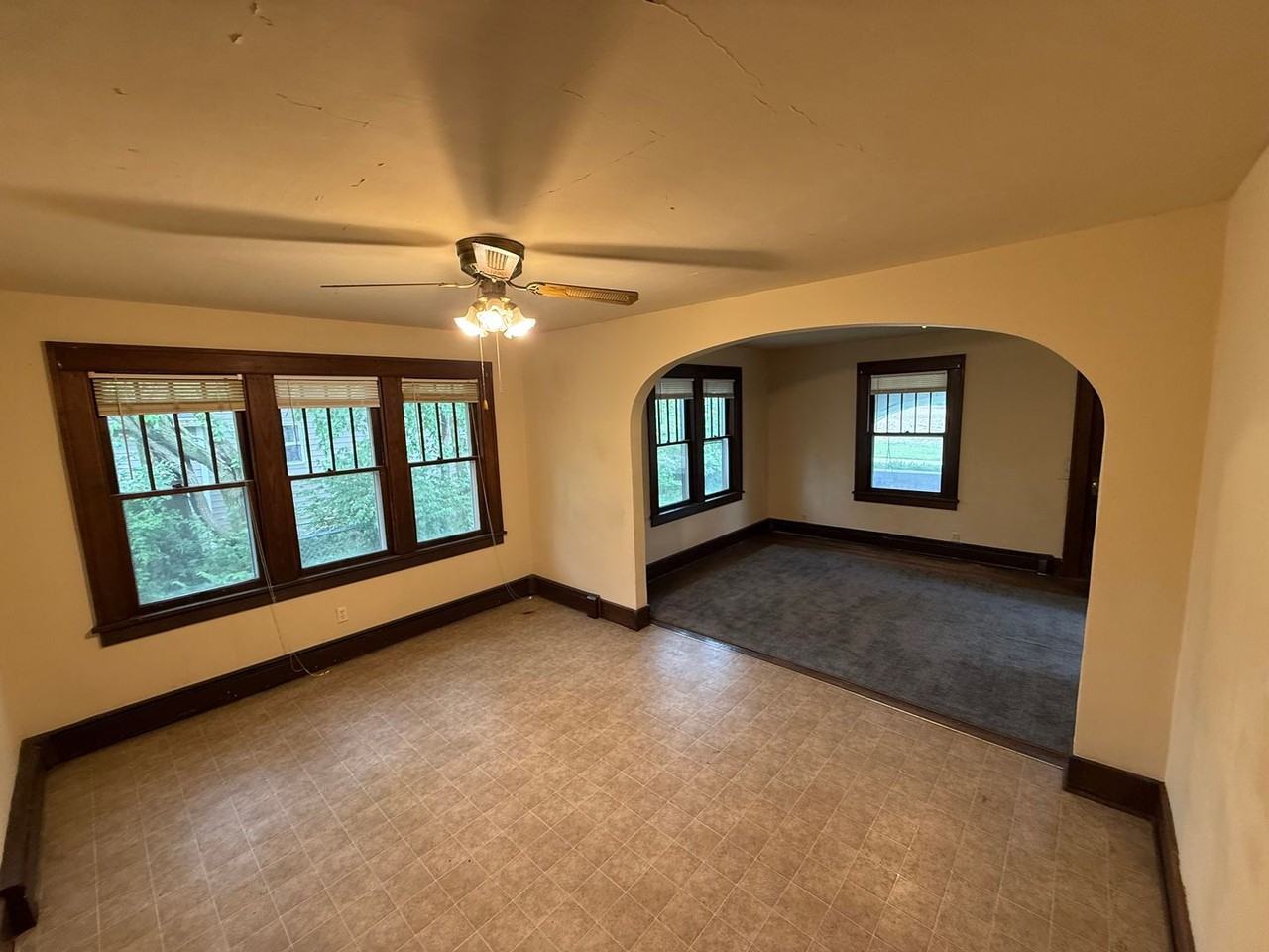 7138 N Jefferson St - Photo 6 of 18