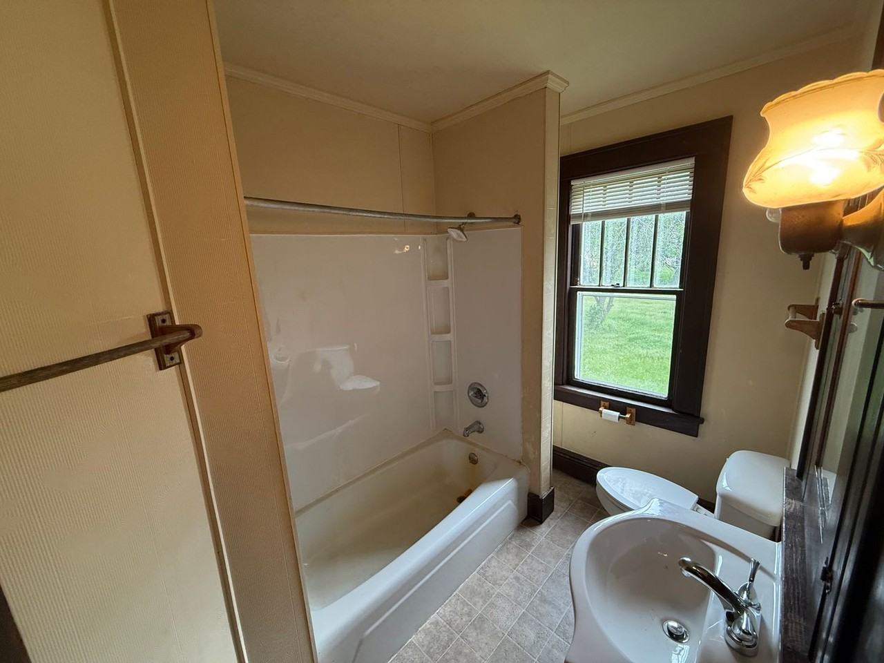 7138 N Jefferson St - Photo 7 of 18