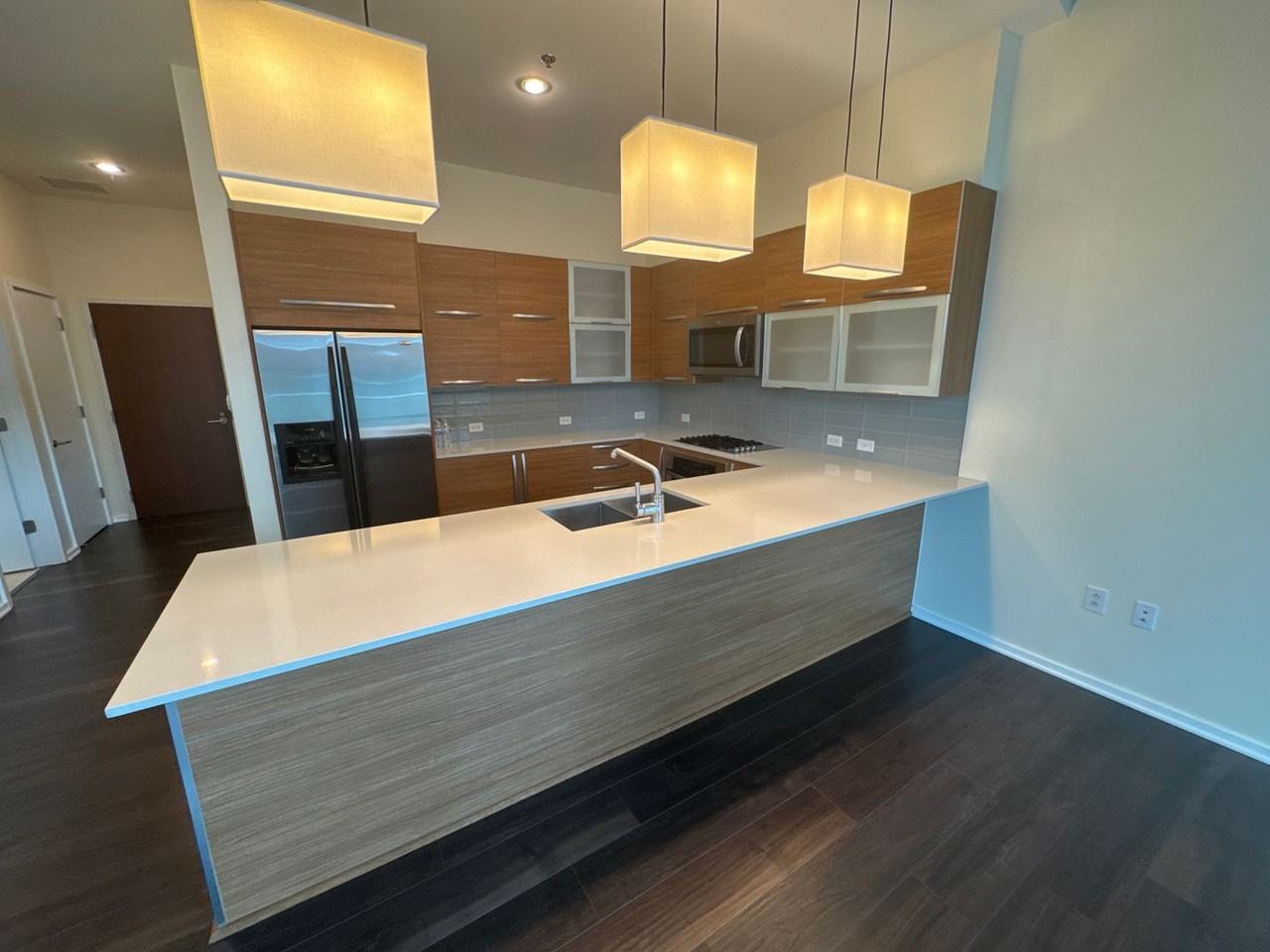 700 12th Ave S #503 - Photo 4 of 27