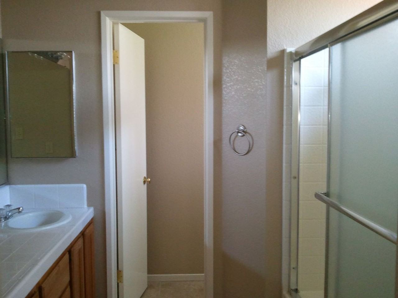 921 Harvest Creek Rd - Photo 7 of 11