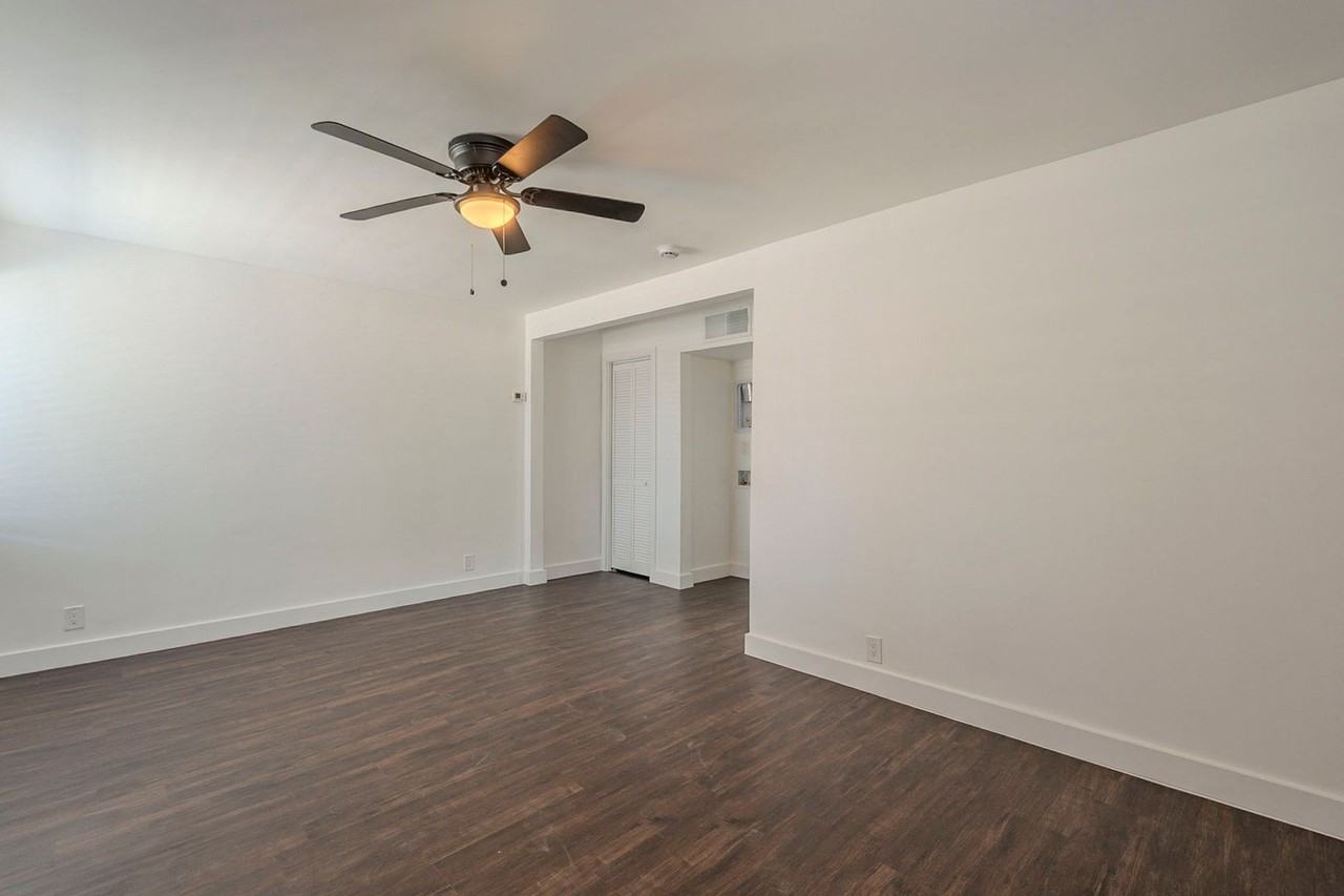 Fourth Avenue Lofts - Photo 5 of 19