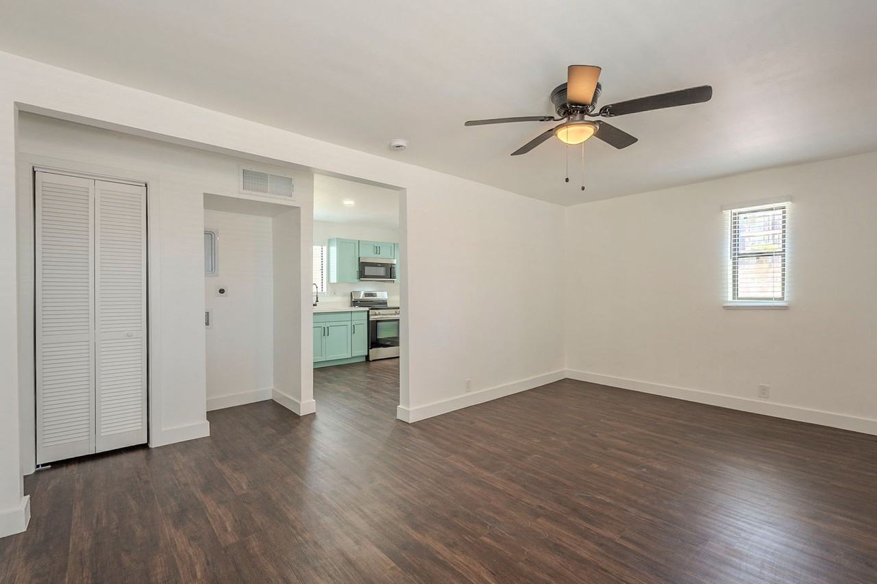 Fourth Avenue Lofts - Photo 6 of 19