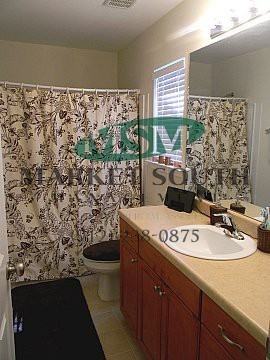 128 Lakepointe Dr - Photo 4 of 11