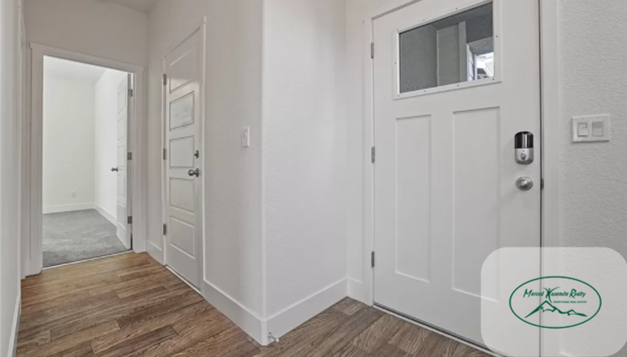 2346 Vaca Way - Photo 4 of 50
