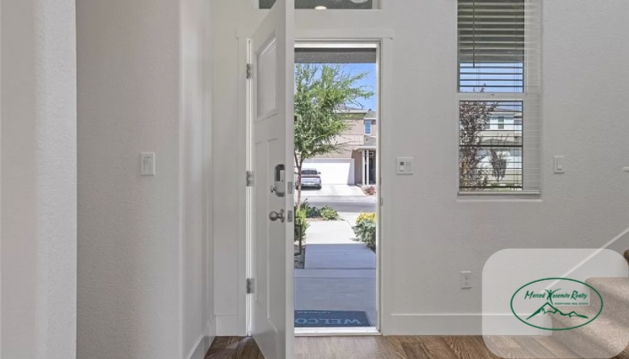 2346 Vaca Way - Photo 5 of 50