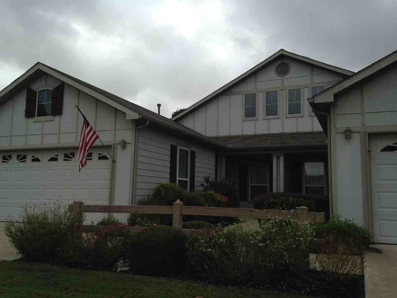 106 Bowie Cir - Photo 2 of 19