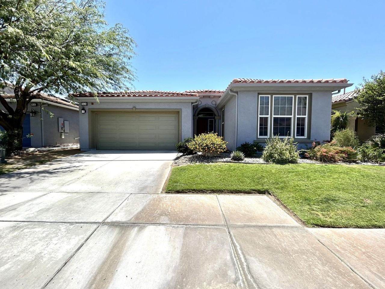 3624 Cliffrose Trail