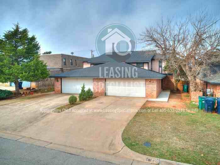 7215 Edenborough Dr - Photo 2 of 48