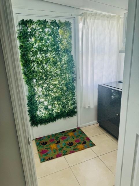 5251 Sw 29th St #B - Photo 2 of 17