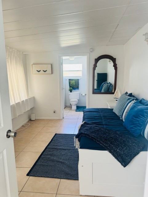 5251 Sw 29th St #B - Photo 4 of 17