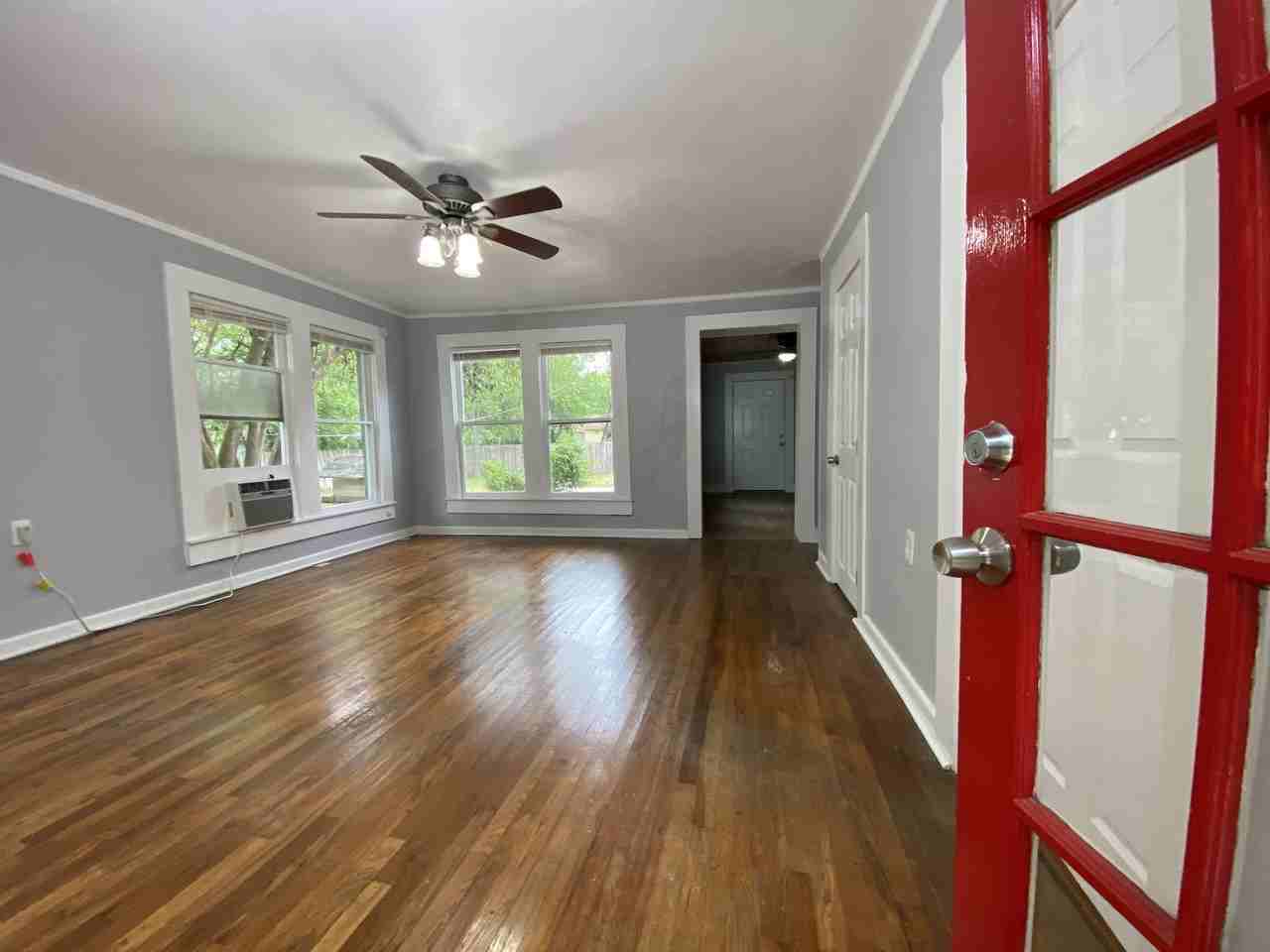 1738 Santa Anna #1 - Photo 2 of 10