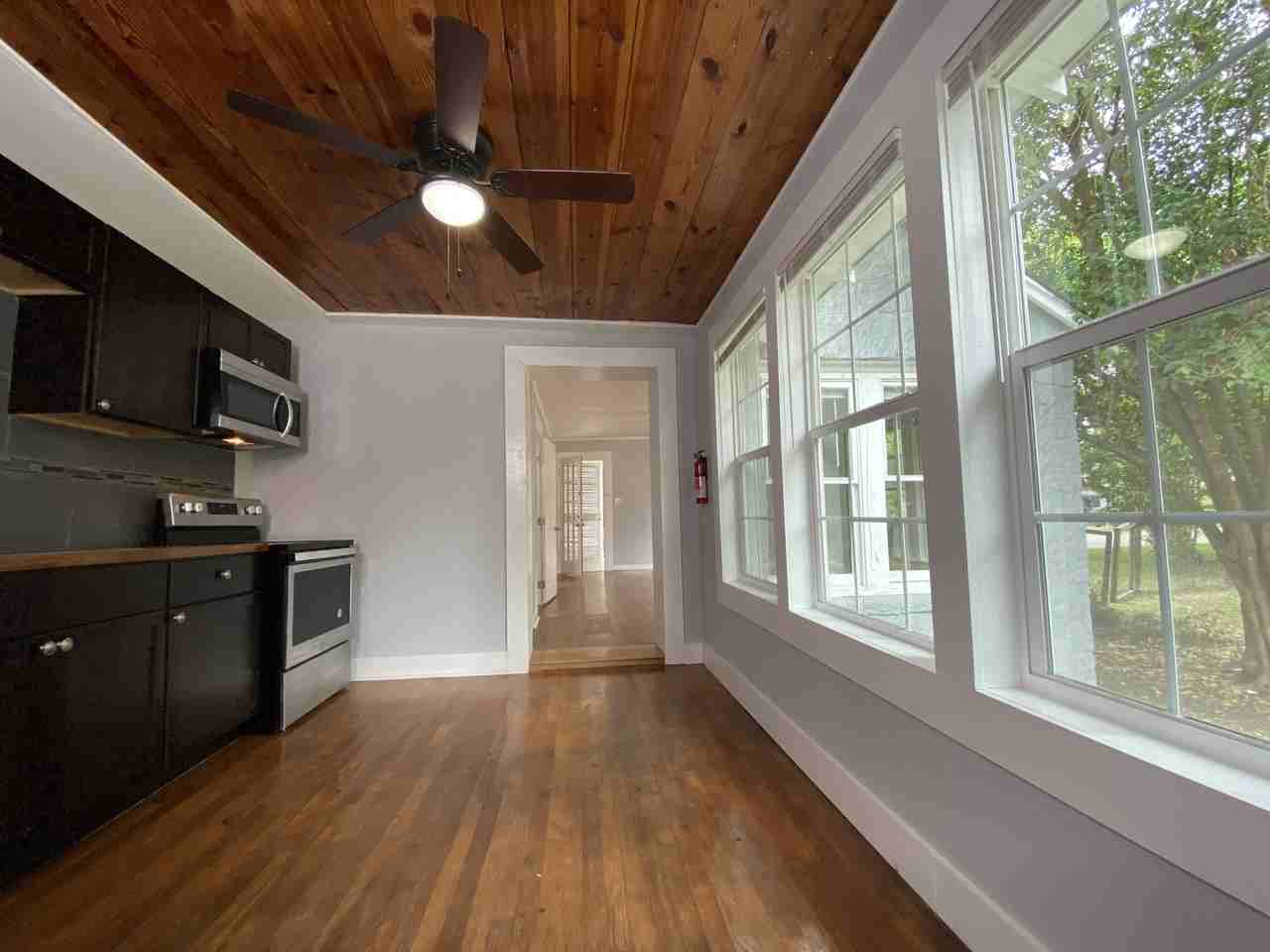 1738 Santa Anna #1 - Photo 7 of 10