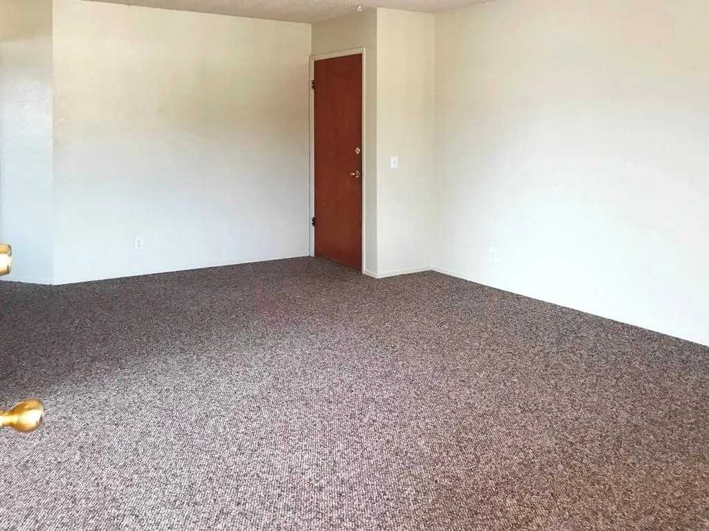 2367 Baldwin St #2 - Photo 3 of 9