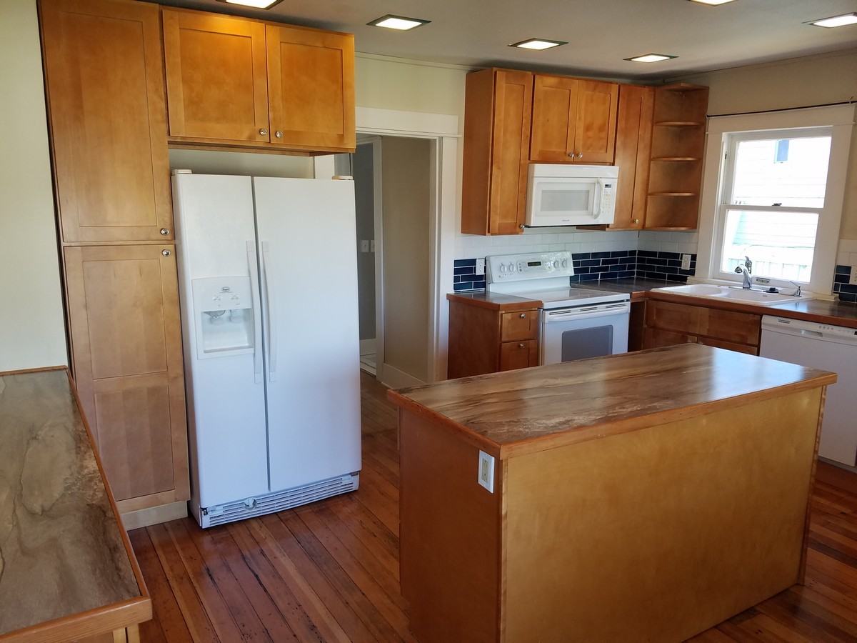 324 S 3rd St #NA - Photo 6 of 37