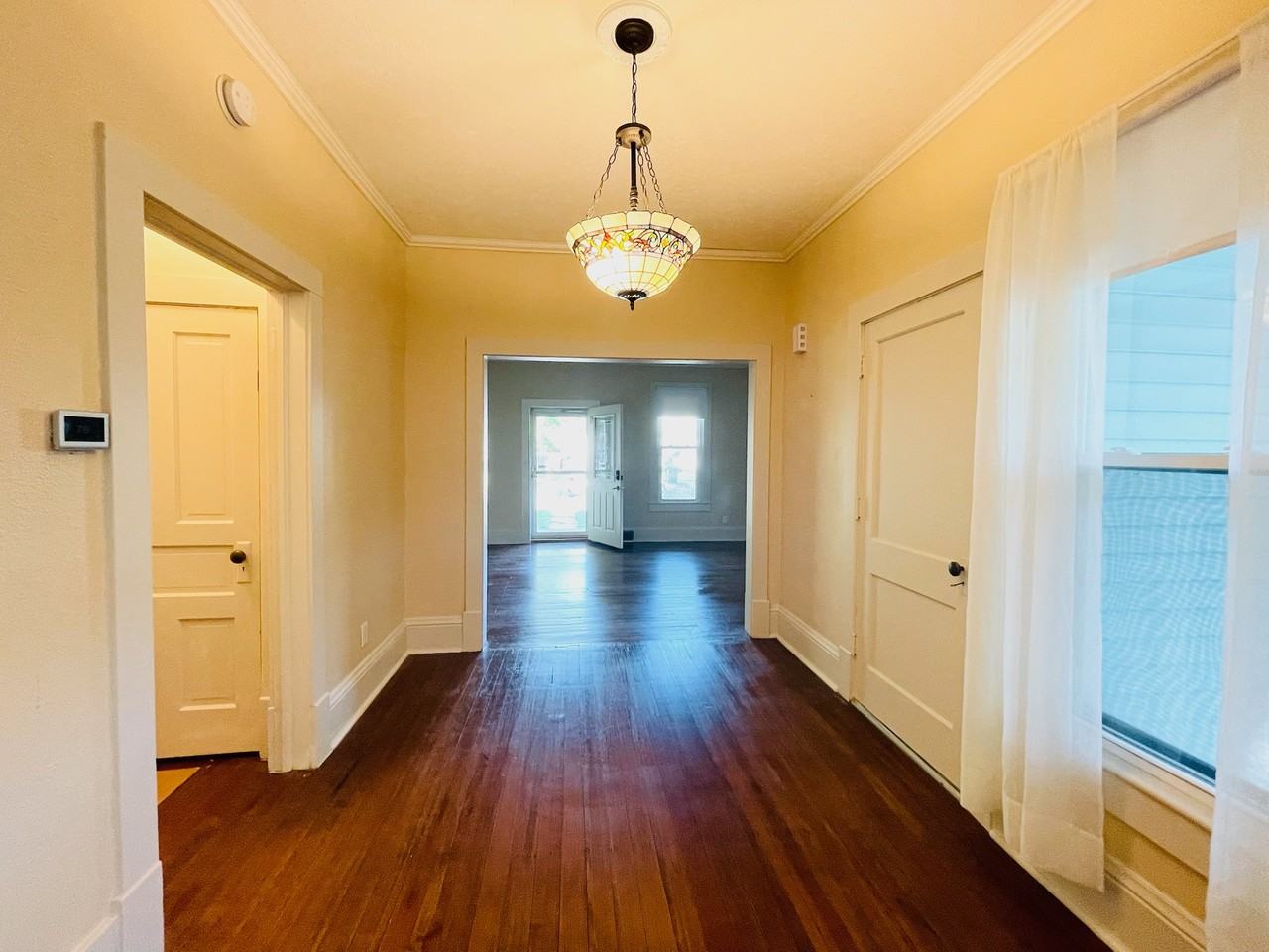 1415 N D St #NA - Photo 4 of 30