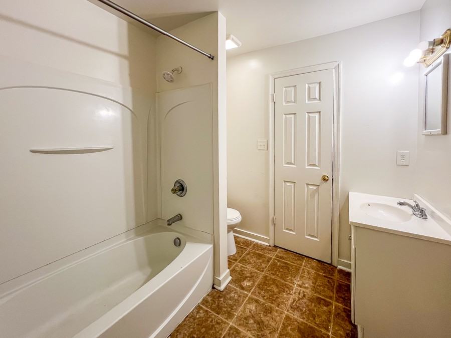 922 Wilcox St #NA - Photo 5 of 18