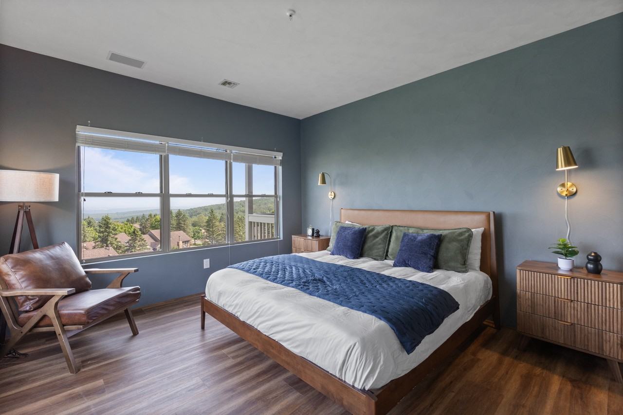 8120 Stonegate Dr #8120 - Photo 3 of 50