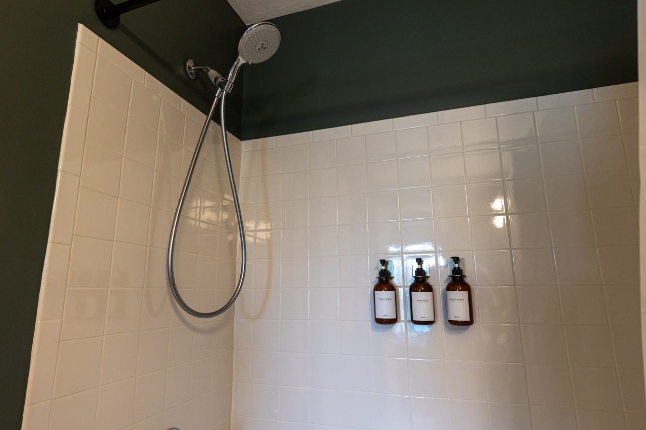 8120 Stonegate Dr #8120 - Photo 5 of 50