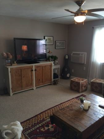 264 Lafayette Rd #B3 - Photo 2 of 8