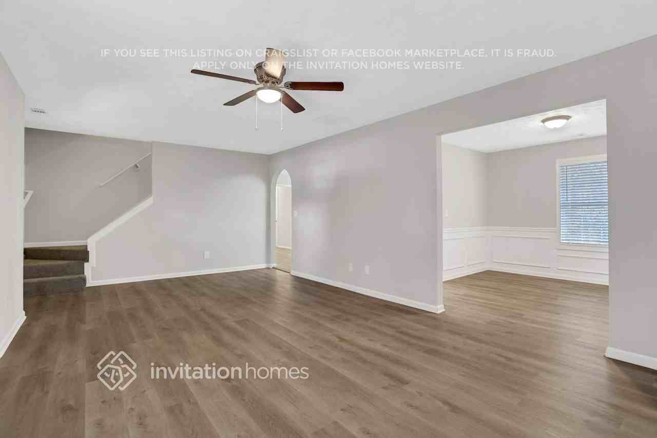 4150 Hillsborough Dr - Photo 2 of 24