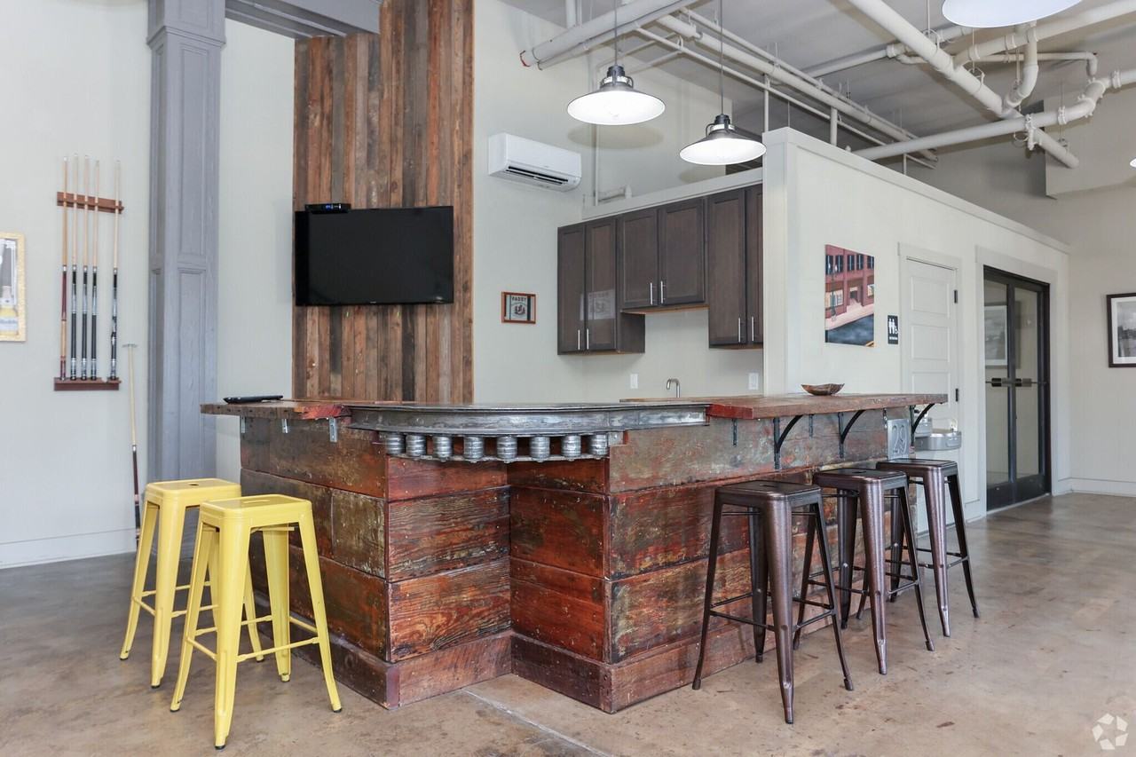 Lofts 29 - Photo 3 of 6