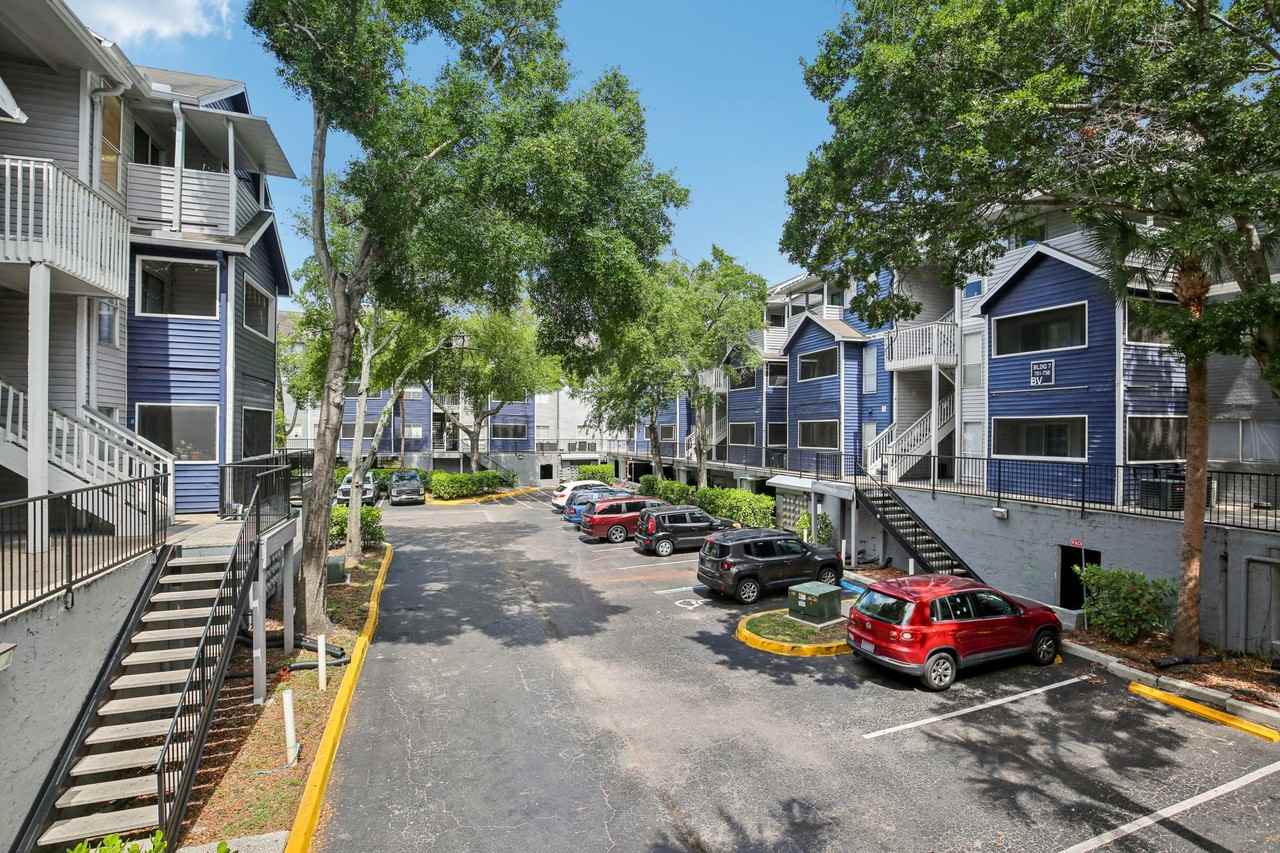 Buena Vista Apartments - Photo 7 of 50