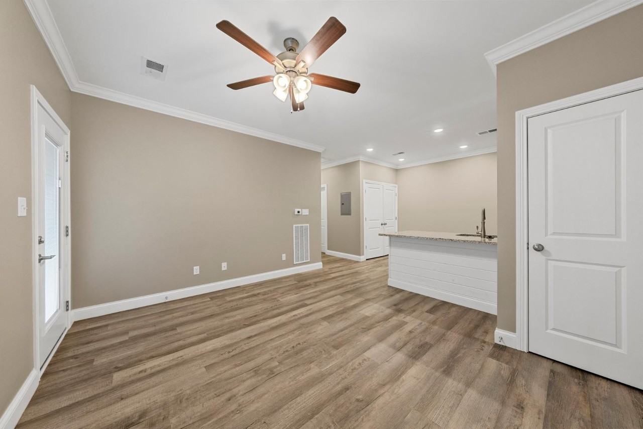 The Flats - Photo 4 of 22