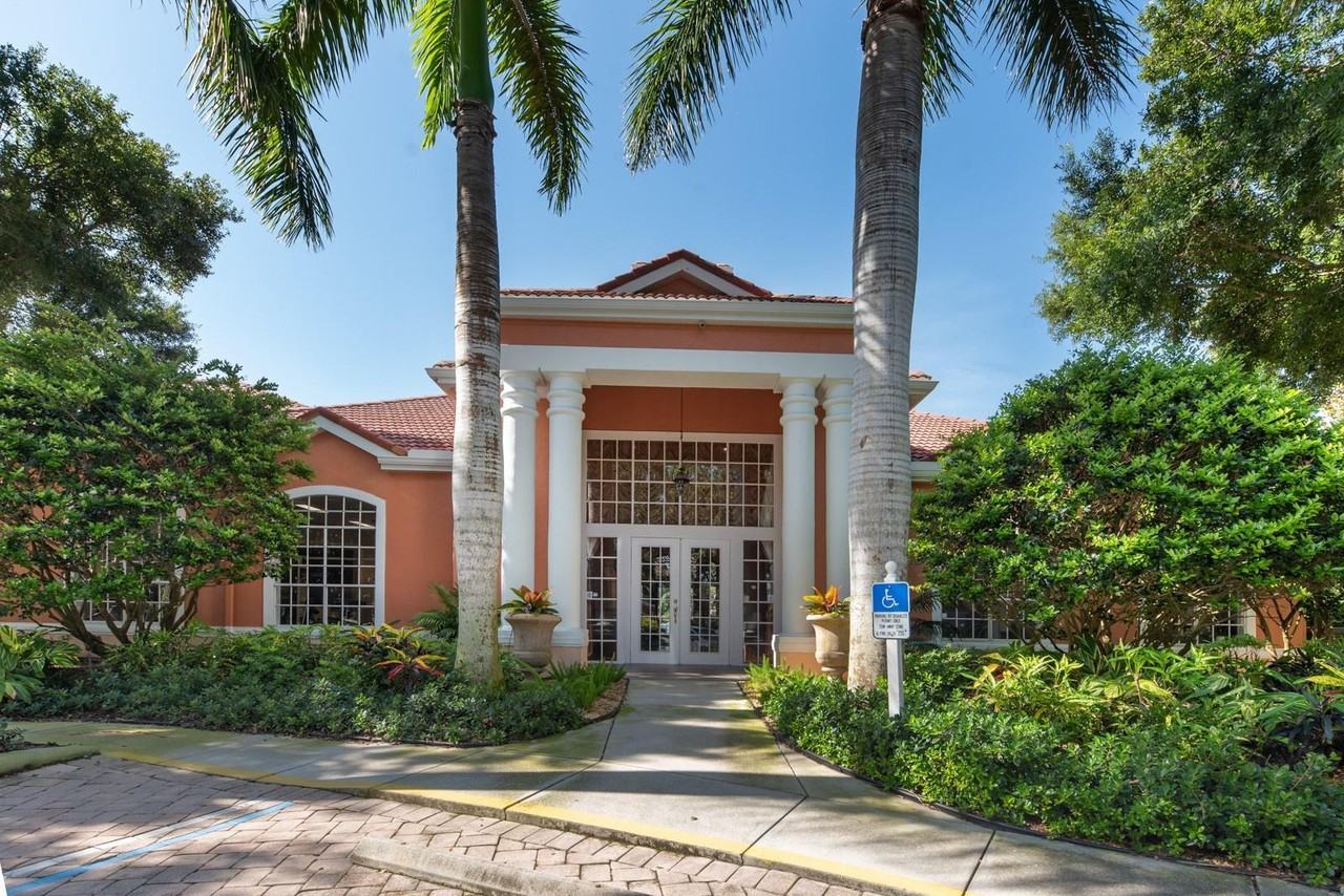 4140 Central Sarasota Pkwy - Photo 2 of 20