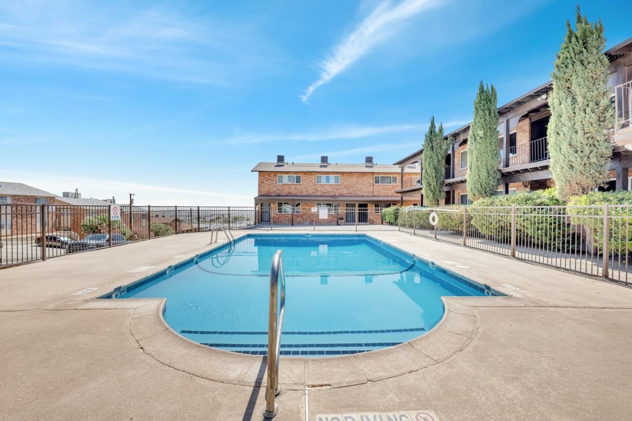 3300 Johnson - Photo 2 of 10