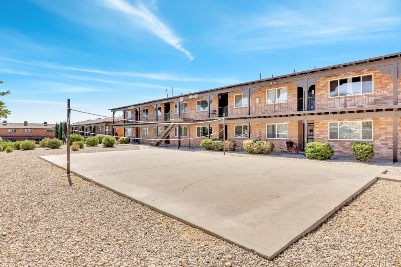 3300 Johnson - Photo 7 of 10