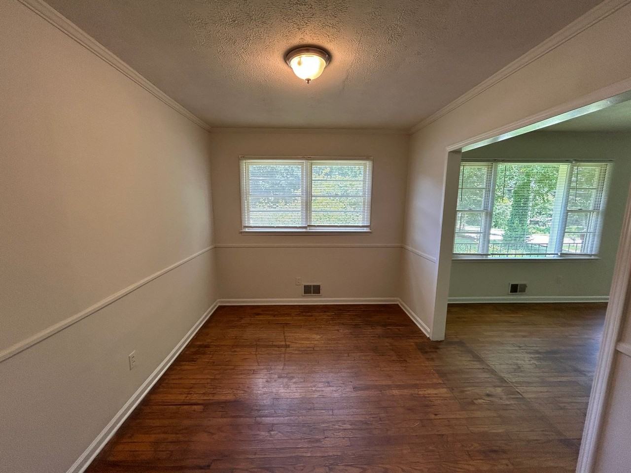 983 Wilson Rd Sw #983 - Photo 4 of 11