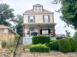 featured image of 1632 Steuben St