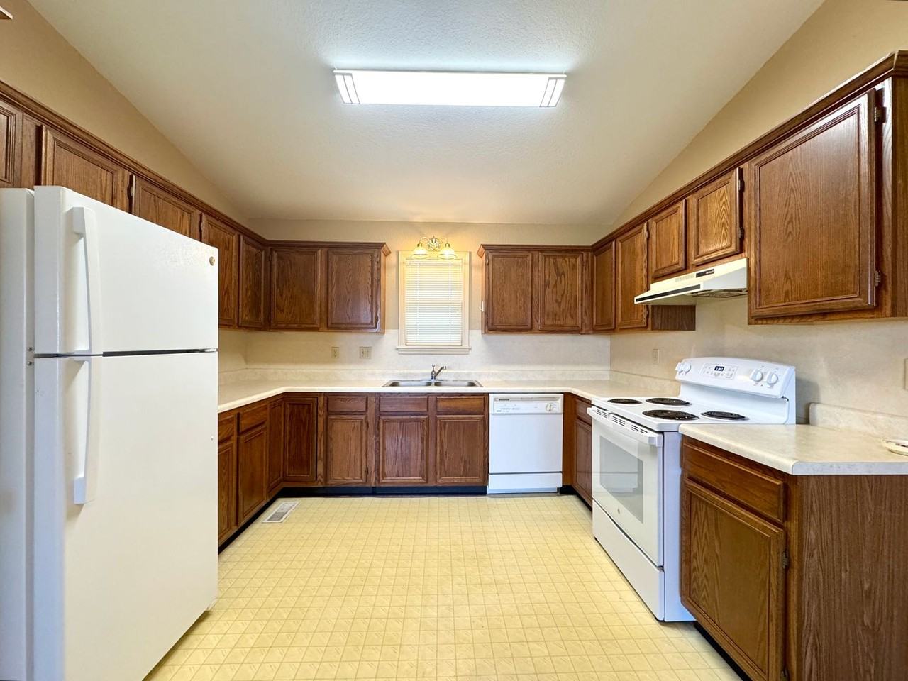 3 Fox Run Ln - Photo 4 of 19