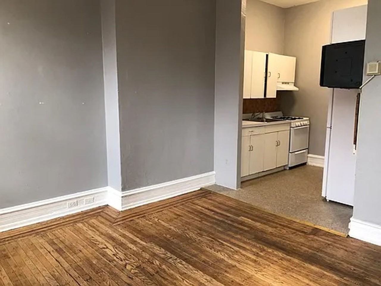 3308-10 Hamilton Street - Photo 4 of 11