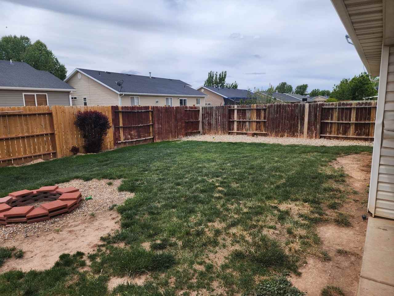 4147 W 250 N - Photo 4 of 22