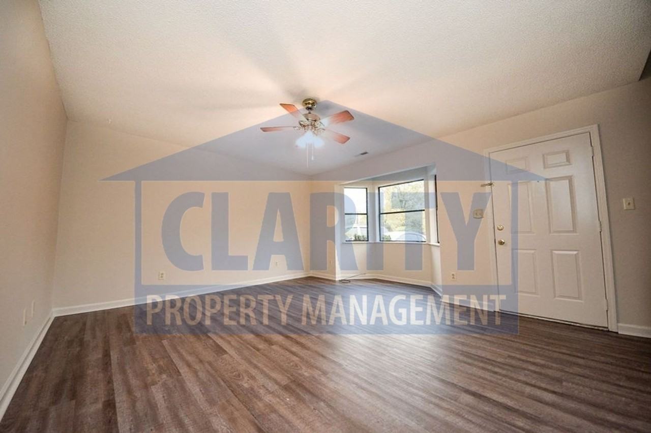 906 Valley Head Rd Nw - Photo 6 of 16