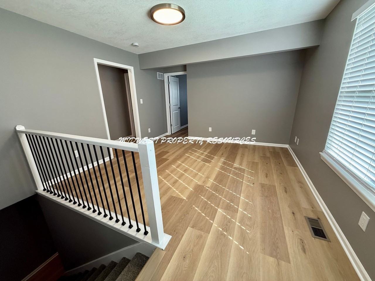 203 Nw Market Pl #B - Photo 6 of 21