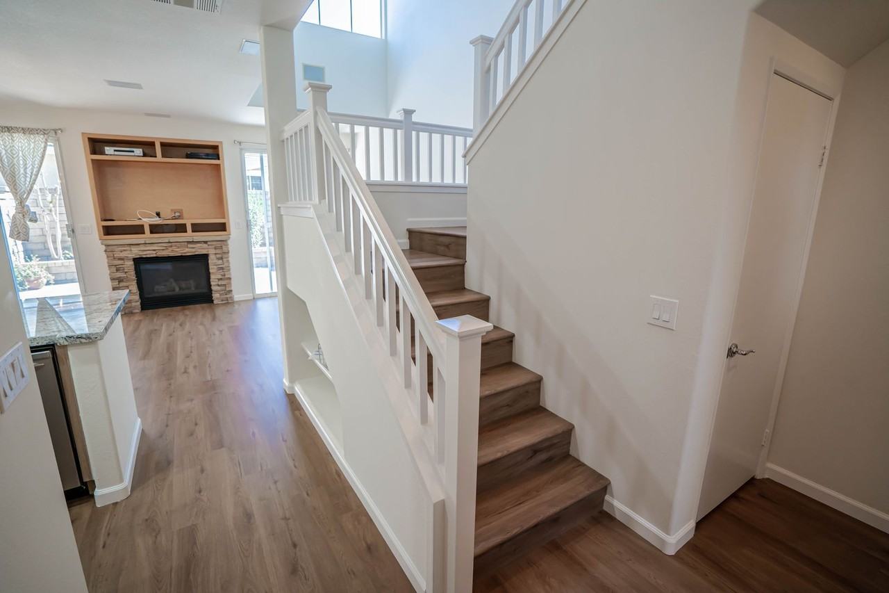 26506 Rock Creek Dr - Photo 3 of 23